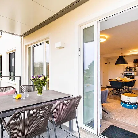 Apartment Prora - Ferienwohnung mit Balkon, Meerblick und E-Ladestation - Meerzeit *
